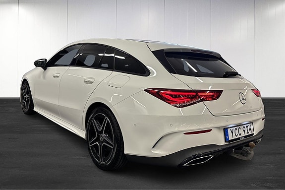 Mercedes-Benz CLA180 3 of 5