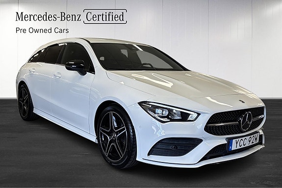 Mercedes-Benz CLA180 2 of 5