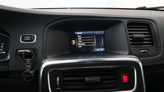 Volvo V60 18 of 23