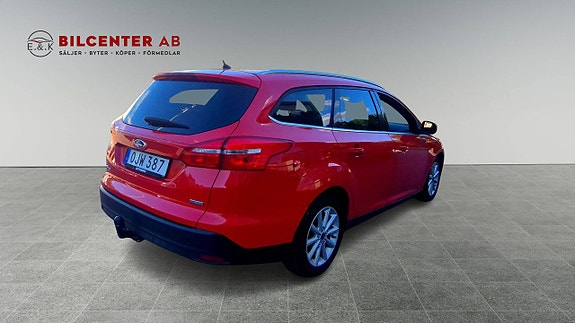 Ford Focus 4 of 5