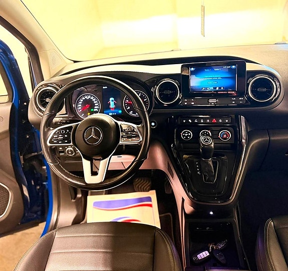 Mercedes-Benz T180 d 13 of 22