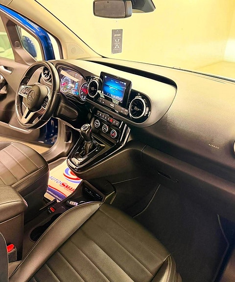 Mercedes-Benz T180 d 20 of 22