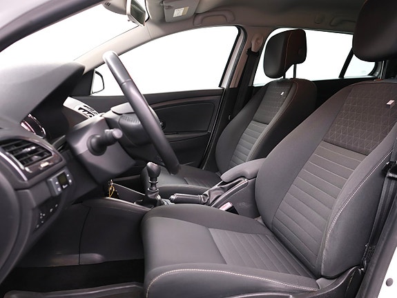 Renault Megane 14 of 29