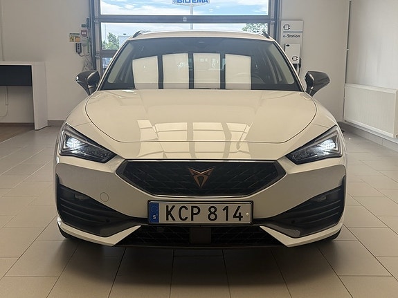 Cupra Leon 2 of 16