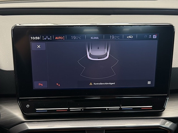 Cupra Leon 8 of 16