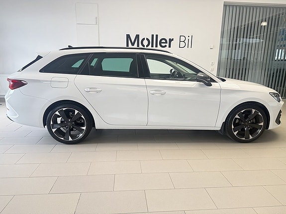 Cupra Leon 4 of 16