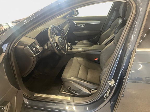 Volvo S90 9 of 15