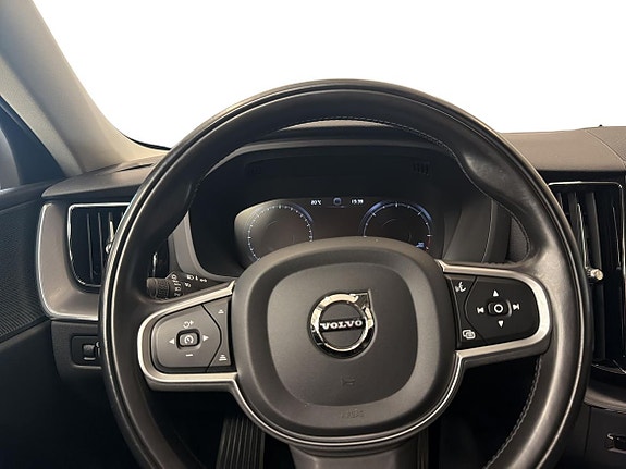 Volvo XC60 8 of 9