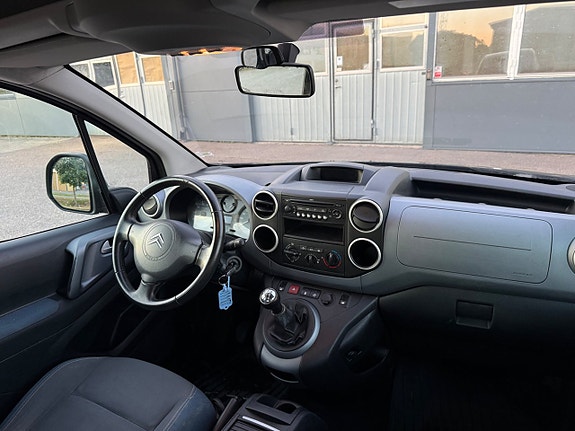 Citroen Berlingo 12 of 21