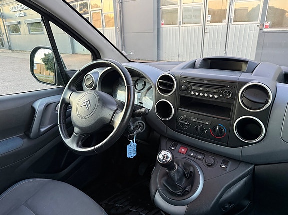 Citroen Berlingo 13 of 21