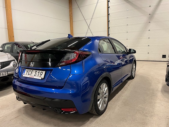 Honda Civic 4 of 5