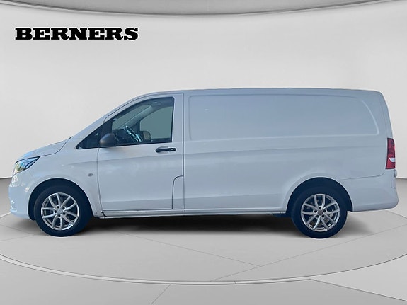 Mercedes-Benz Vito 116 2 of 5