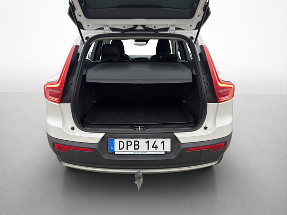 Volvo XC40 21 of 30