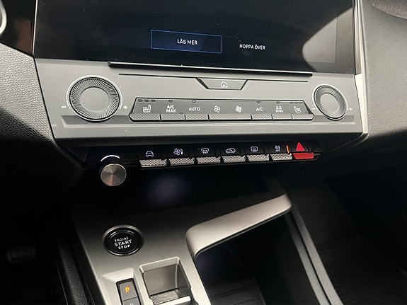 Peugeot 308 SW 13 of 26