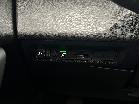 Peugeot 308 SW 20 of 26
