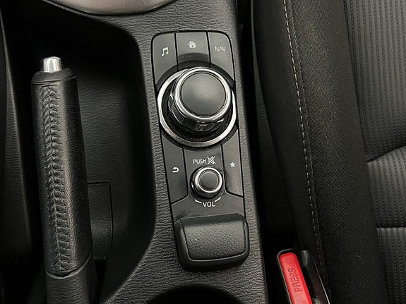 Mazda CX-3 24 of 30