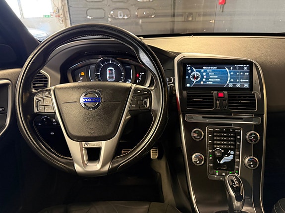 Volvo XC60 18 of 24