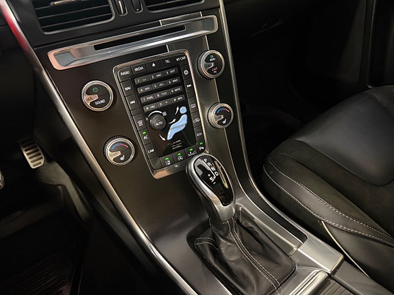 Volvo XC60 22 of 24