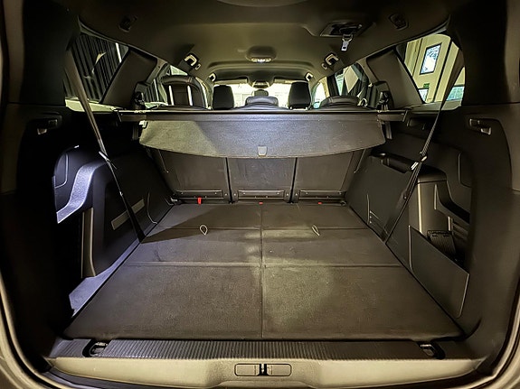 Peugeot 5008 10 of 19