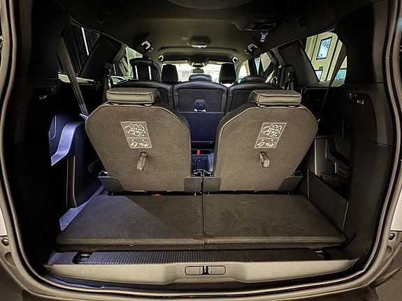 Peugeot 5008 9 of 19