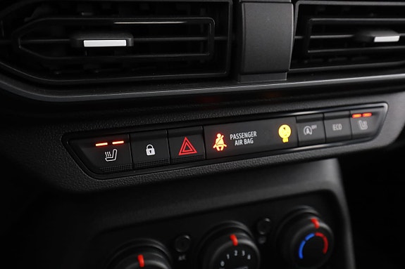 Dacia Sandero 23 of 30