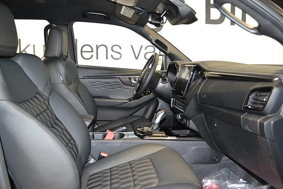 Isuzu D-max 7 of 10