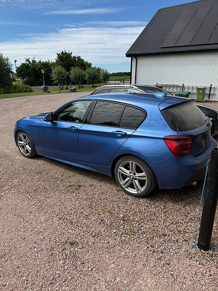 BMW 118d 4 of 13