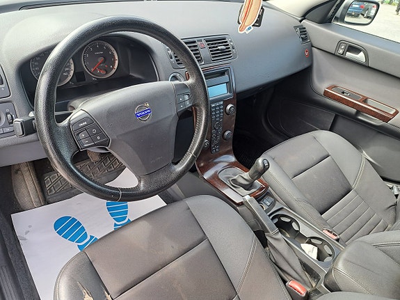 Volvo V50 19 of 27