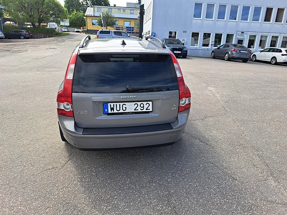 Volvo V50 12 of 27