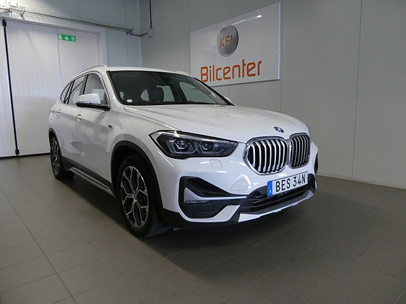 BMW X1 4 of 5
