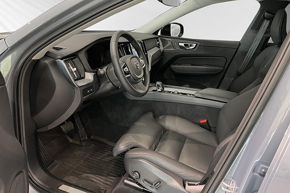 Volvo XC60 7 of 24