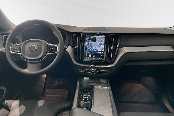 Volvo XC60 9 of 24