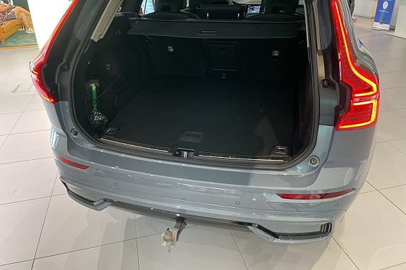 Volvo XC60 12 of 24