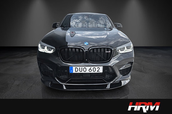 BMW X4 3 of 5