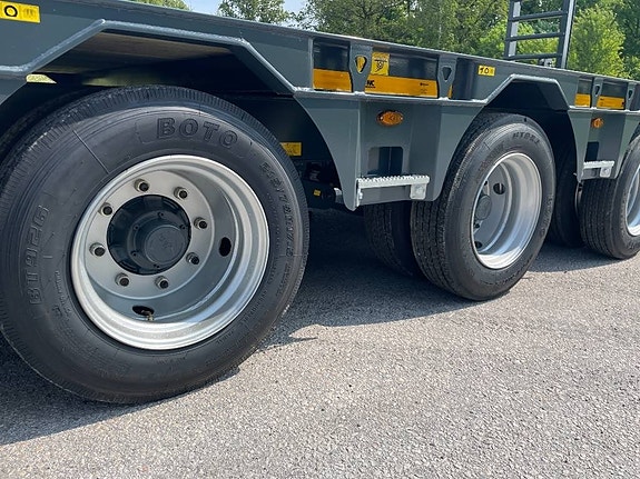 NC 3axl traktordragen maskintrailer 22T 14 of 23