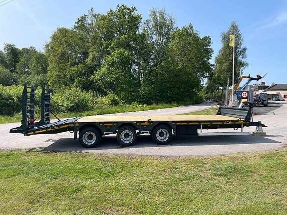 NC 3axl traktordragen maskintrailer 22T 6 of 23