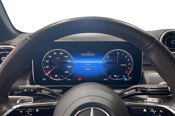 Mercedes-Benz GLC300 de 12 of 17