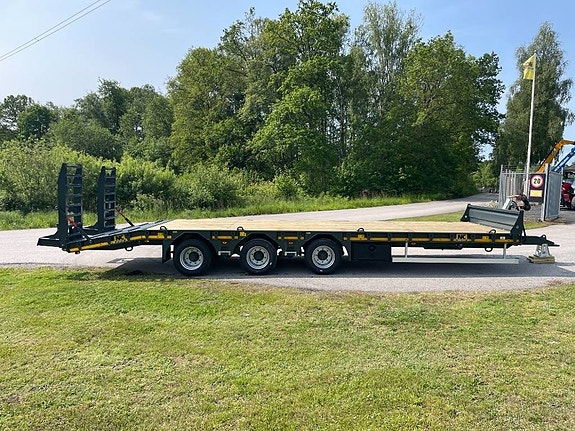 NC 3axl traktordragen maskintrailer 25T 6 of 24