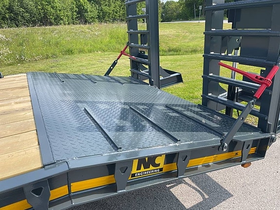NC 3axl traktordragen maskintrailer 25T 16 of 24