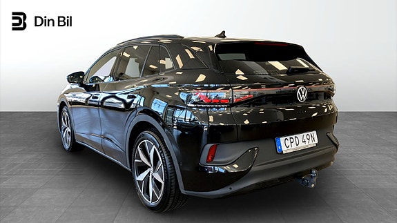 Volkswagen ID.4 GTX 3 of 5