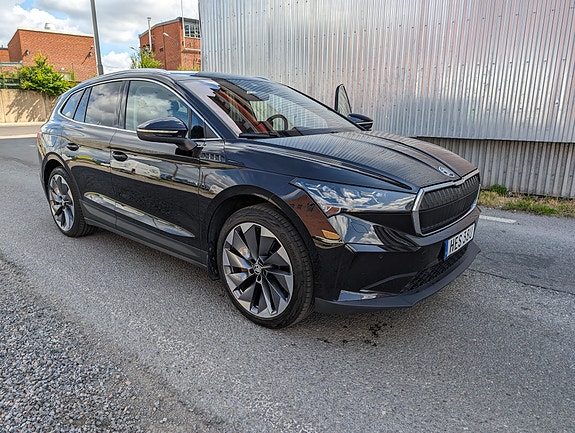 Skoda Enyaq 3 of 5