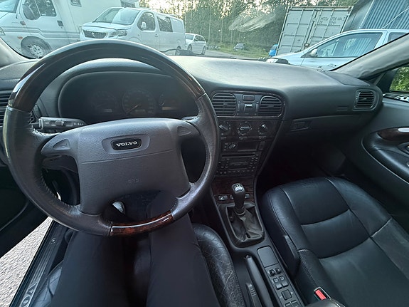 Volvo V40 9 of 10