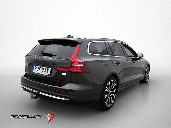 Volvo V60 4 of 5