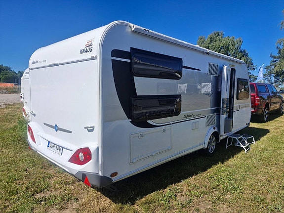 KNAUS 590 EXKLUSIVE.Alde/G-värme/DUBBELSÄNG VÅNINGSSÄNG 4 of 5