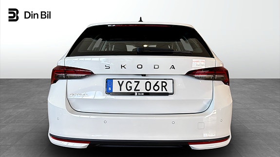 Skoda Octavia 5 of 14