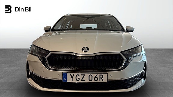 Skoda Octavia 4 of 14