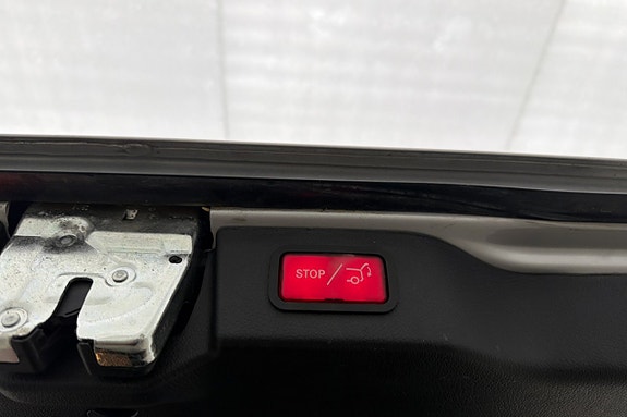 Mercedes-Benz V220 d 14 of 30