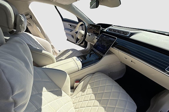 Mercedes-Benz S580 15 of 15