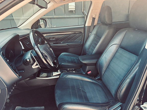 Mitsubishi Outlander 9 of 21