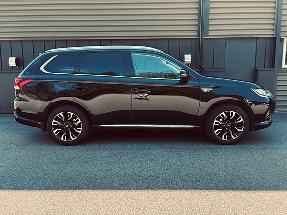 Mitsubishi Outlander 5 of 5